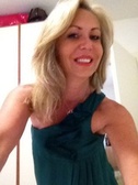 Eva (61)